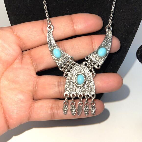 Vintage Necklace & Bracelet Silver Tone Turqouise Bead Hanging Metal Pendant B8 - Picture 4 of 7